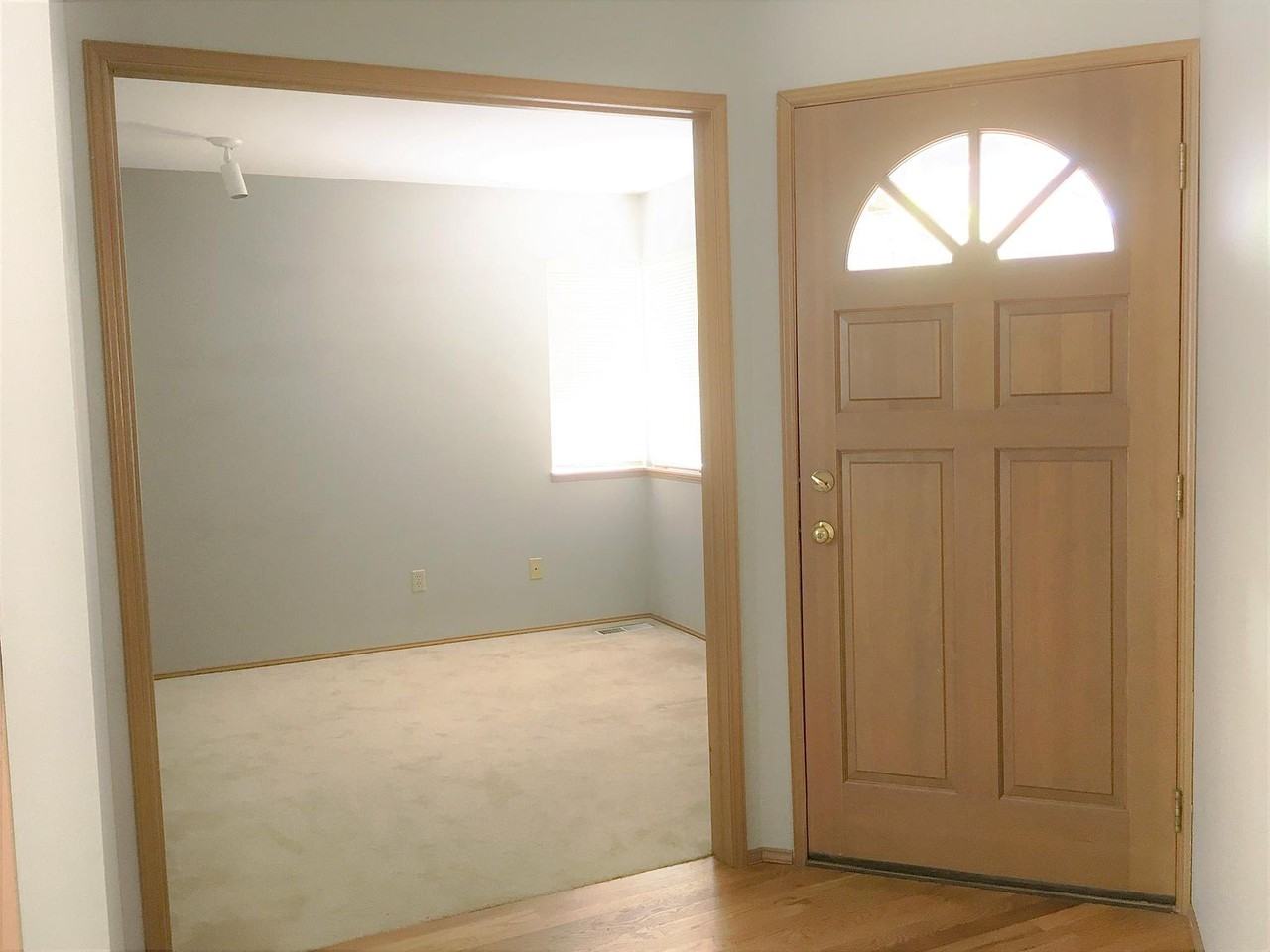 12644 104th Ave Ne #NA - Photo 3 of 7