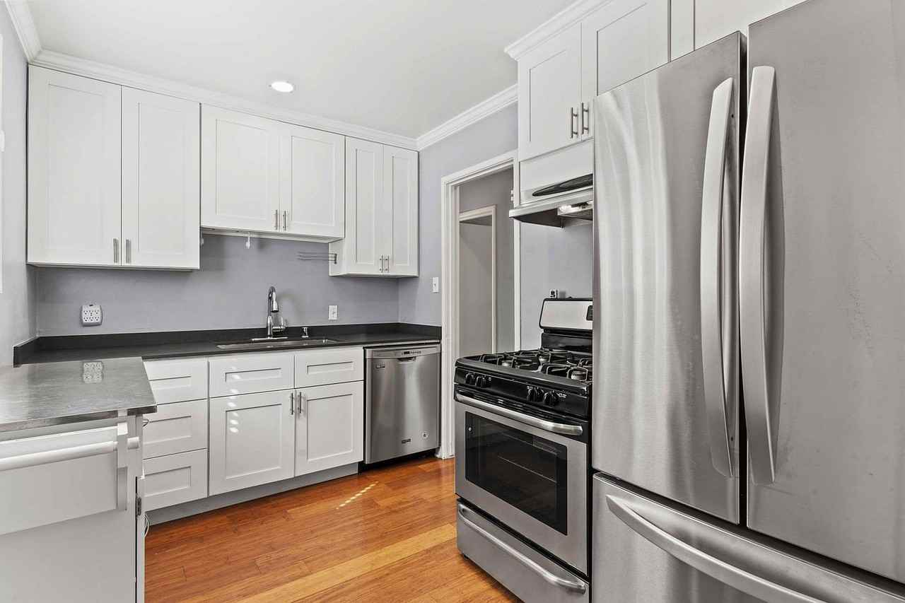 610 Chiquita Ave #NA - Photo 3 of 3
