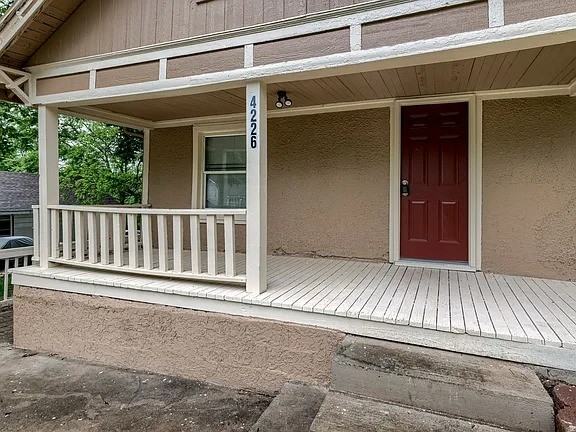 4226 E 60th St #NA - Photo 2 of 12