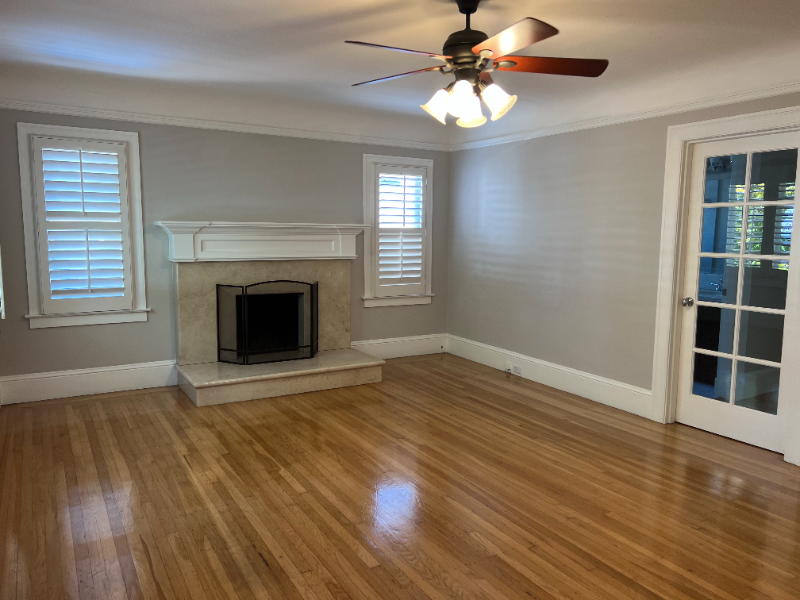 747 Linden Ave - Photo 2 of 9