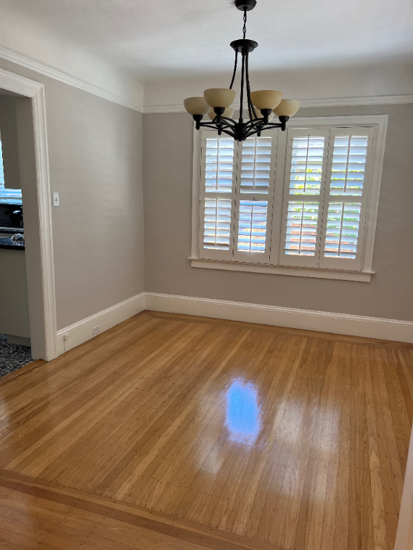 747 Linden Ave - Photo 3 of 9