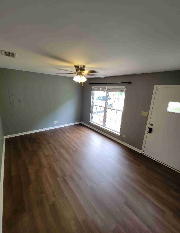 213 Bumpus Mill Rd - Photo 4 of 7