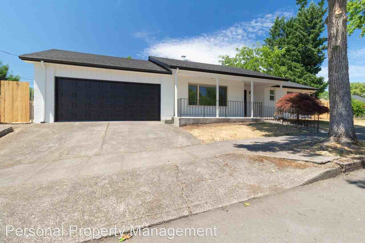 3412 Washington St - Photo 2 of 24