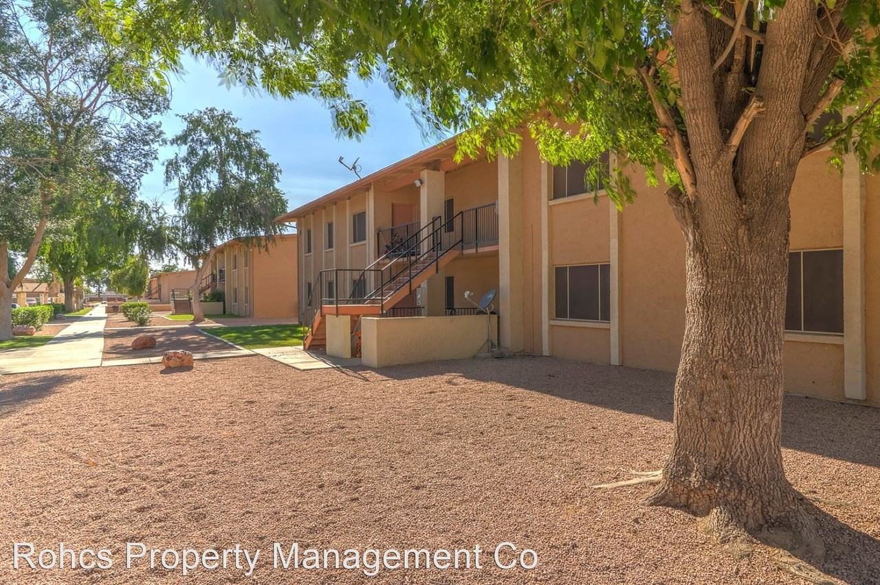 5701 N. 67th Avenue - Photo 2 of 17