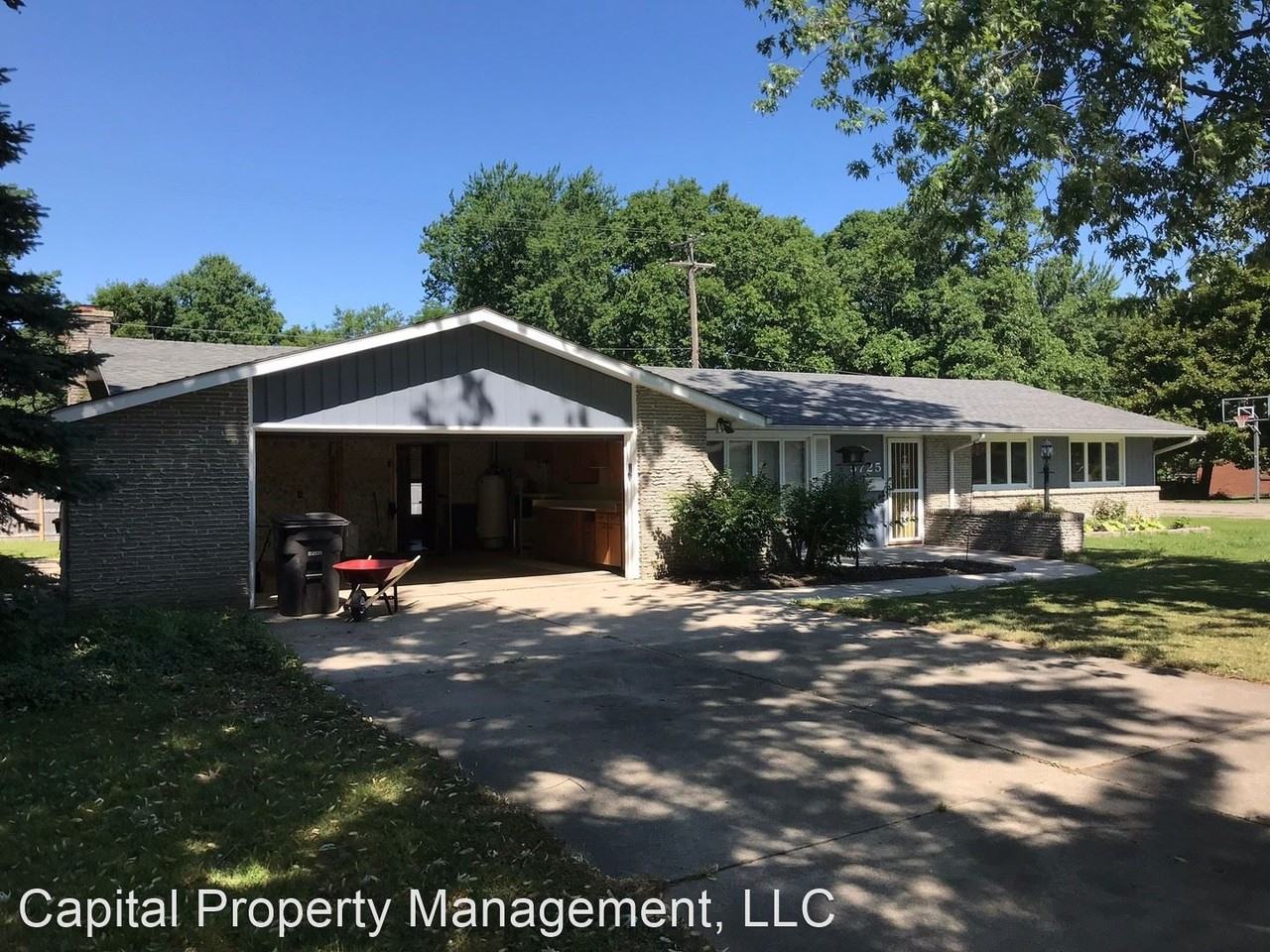 5725 Brighton Dr - Photo 2 of 37