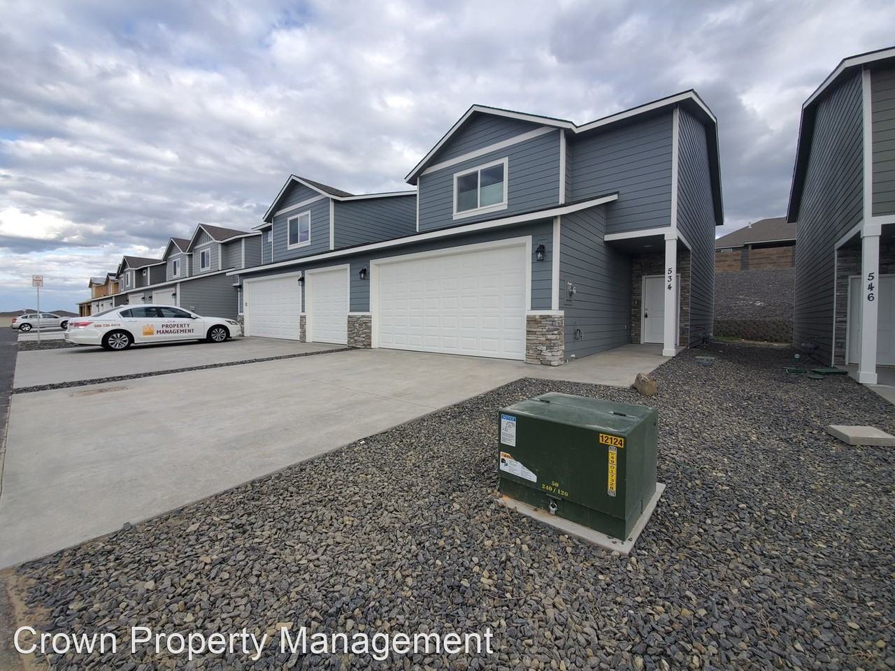 534 Bedrock Loop - Photo 2 of 27