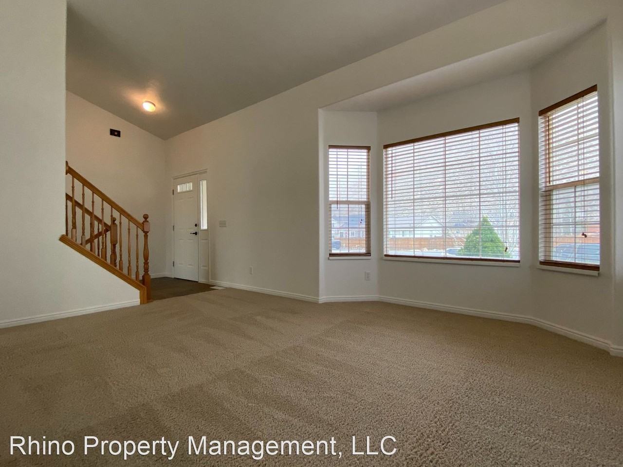 8 E Duchesne Cir - Photo 2 of 18