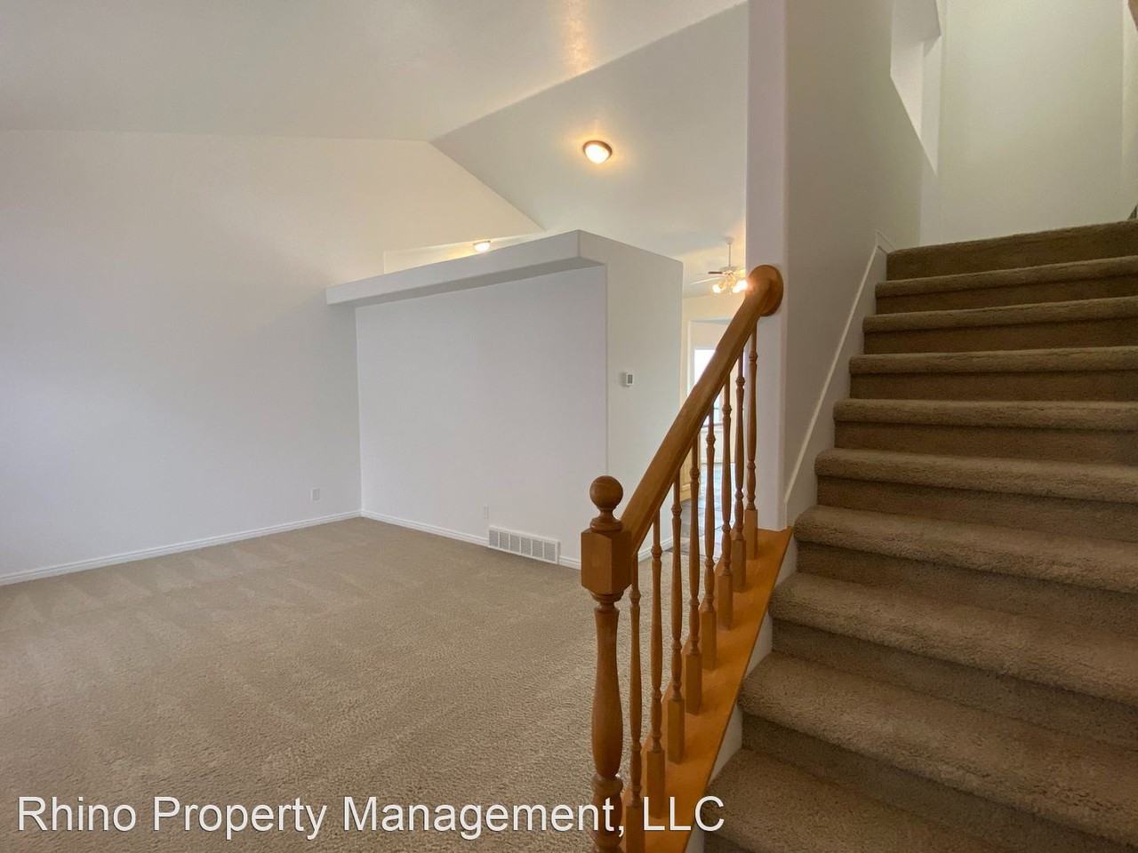 8 E Duchesne Cir - Photo 3 of 18