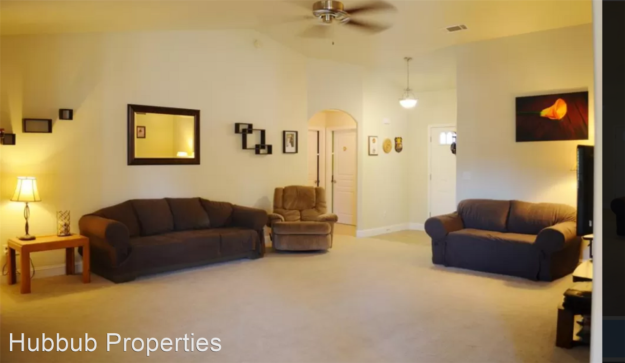 1063 Monterra Ln - Photo 2 of 4