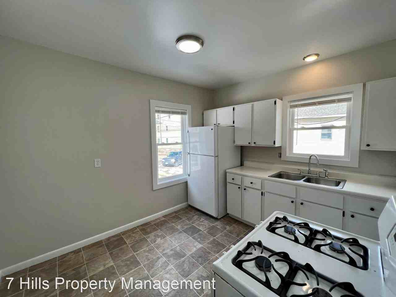 91 Main Street - Photo 3 of 9