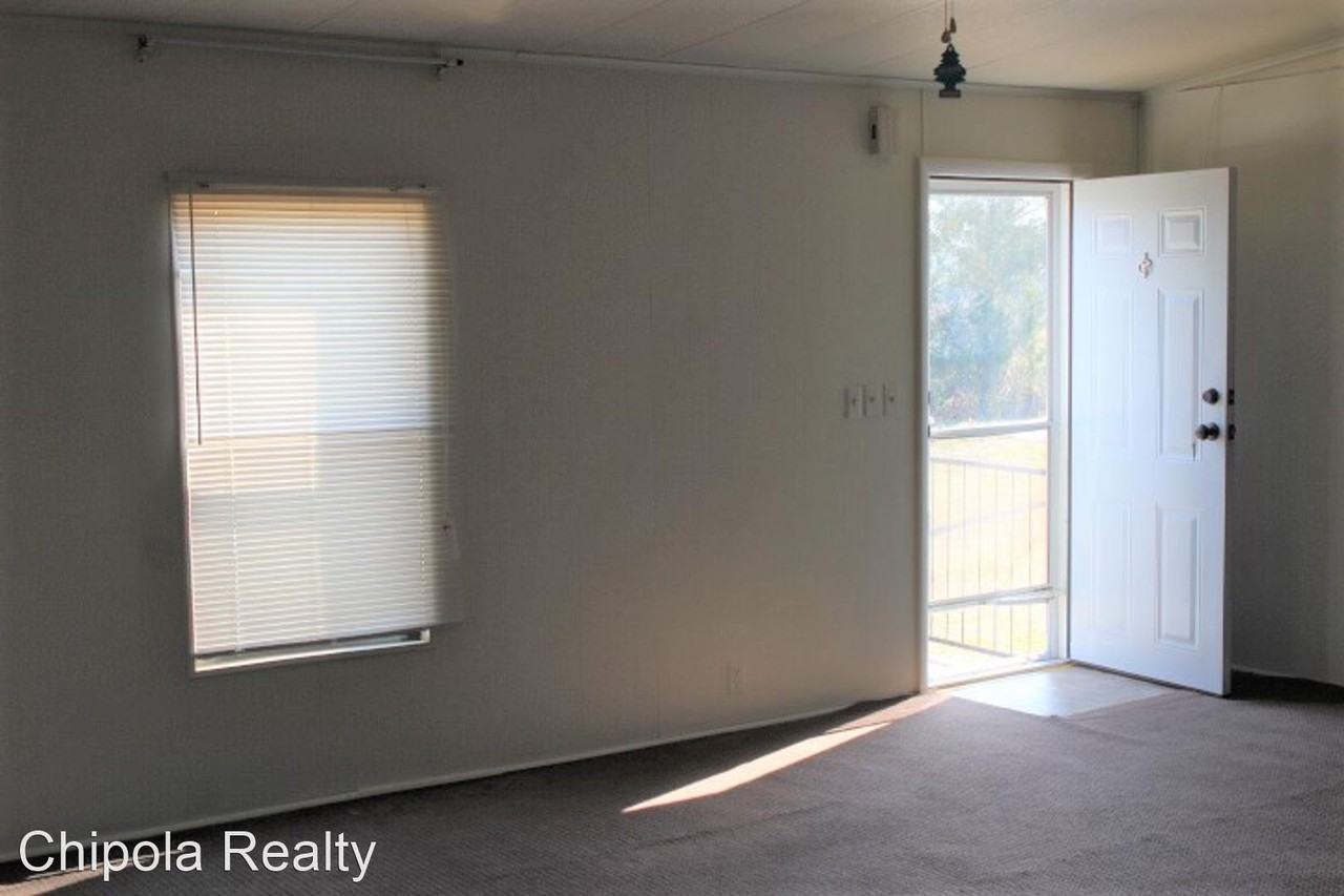 2363 Topaz Rd - Photo 3 of 4