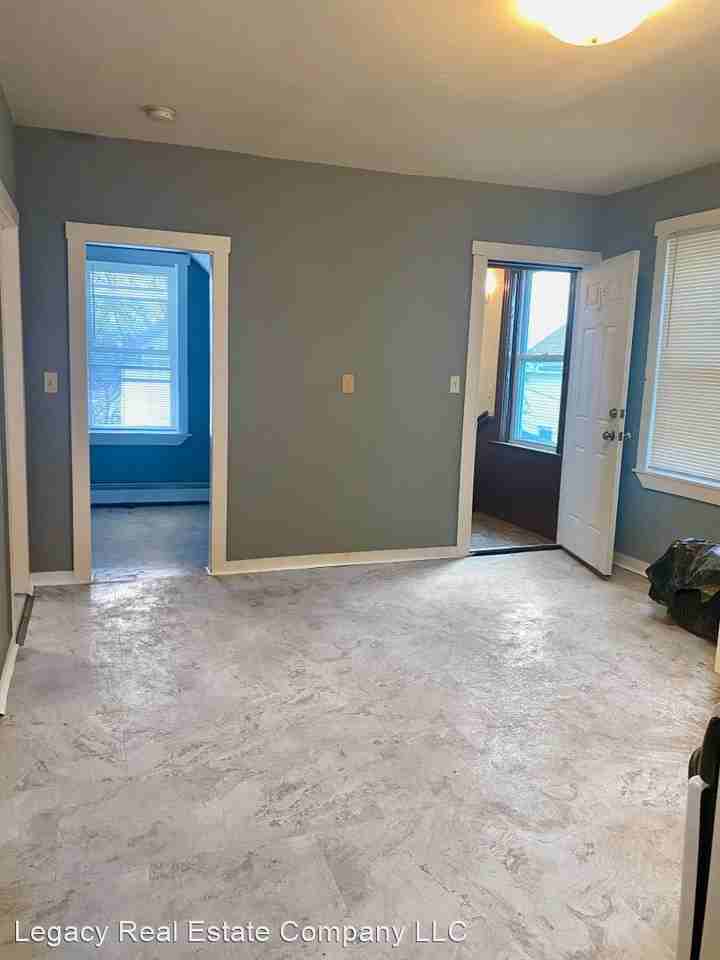 43-47 Lincoln Avenue - Photo 2 of 3