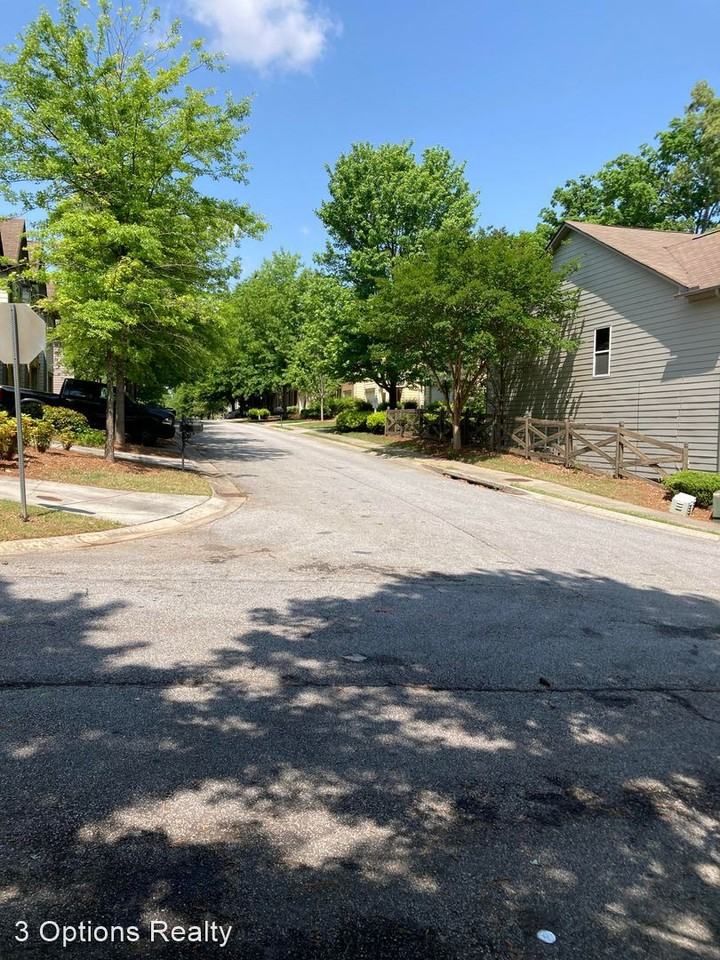 478 Mulberry Row Se #S.E. - Photo 3 of 24