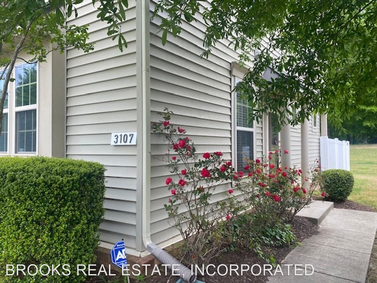 3107 Weathers Blvd - Photo 2 of 23