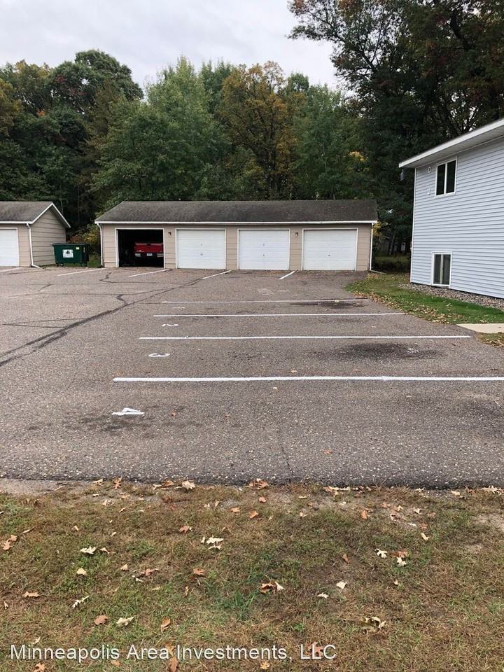 Dreamy 2Bedroom Townhomes in Baxter's Laverne Circle Apartments 5796