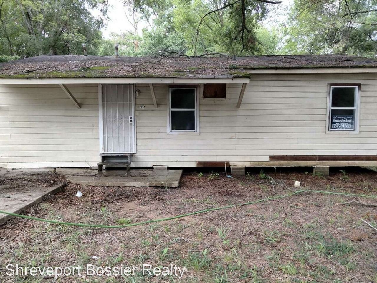 2955 Hattie St, Shreveport, LA 71107 3 Bedroom Apartment for Rent