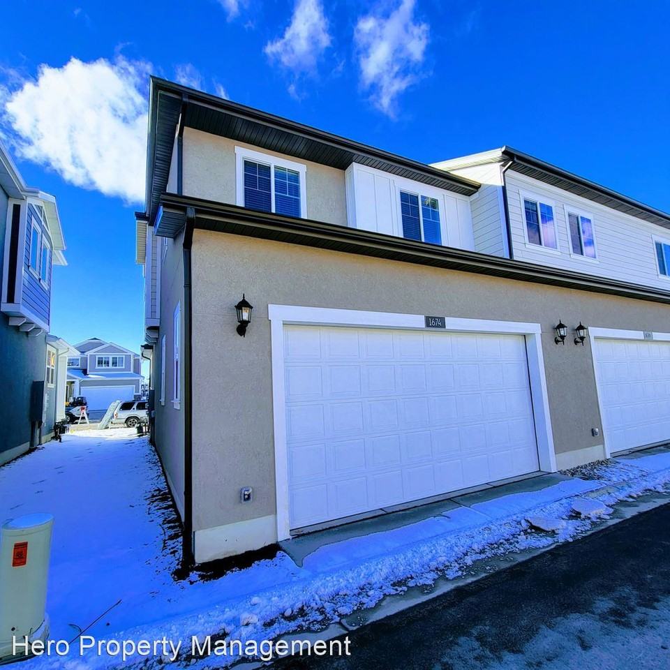 2170 W 1675 S - Photo 3 of 25