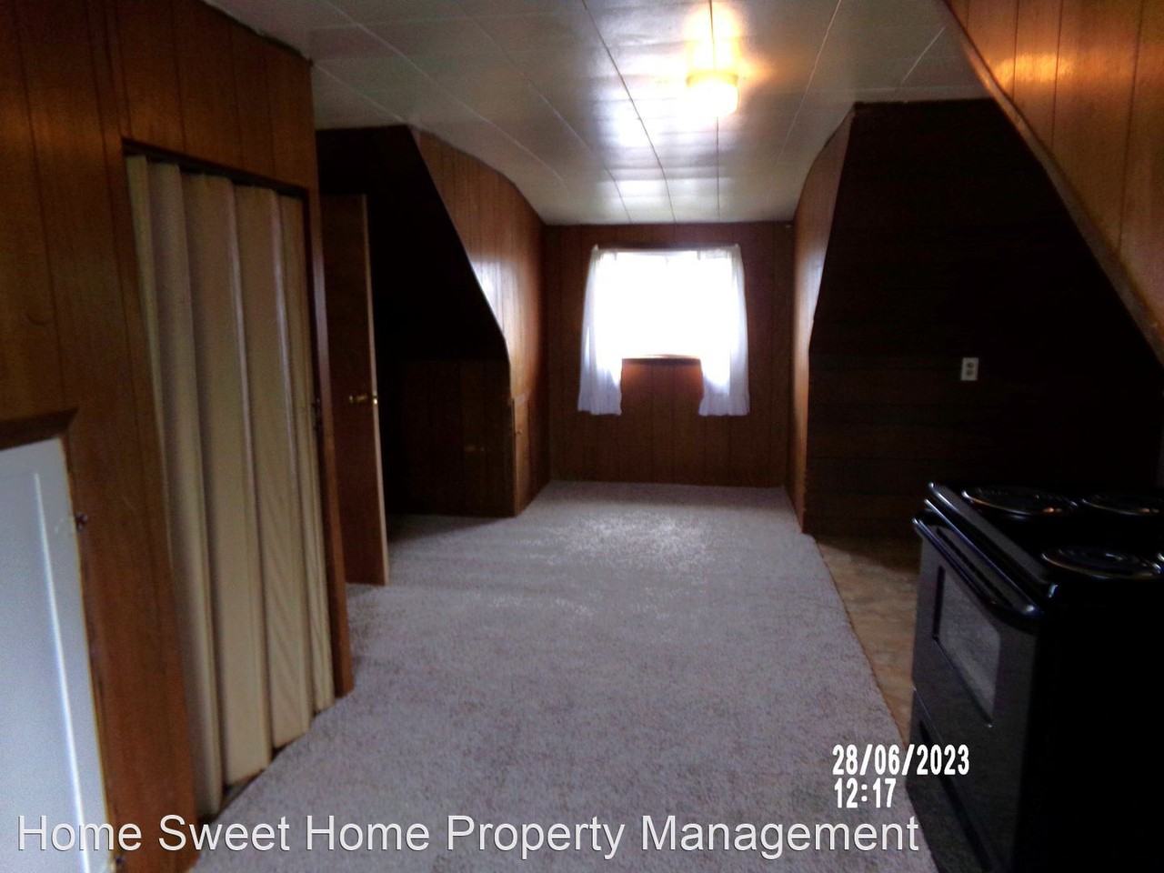 914 West First Street - Photo 2 of 9