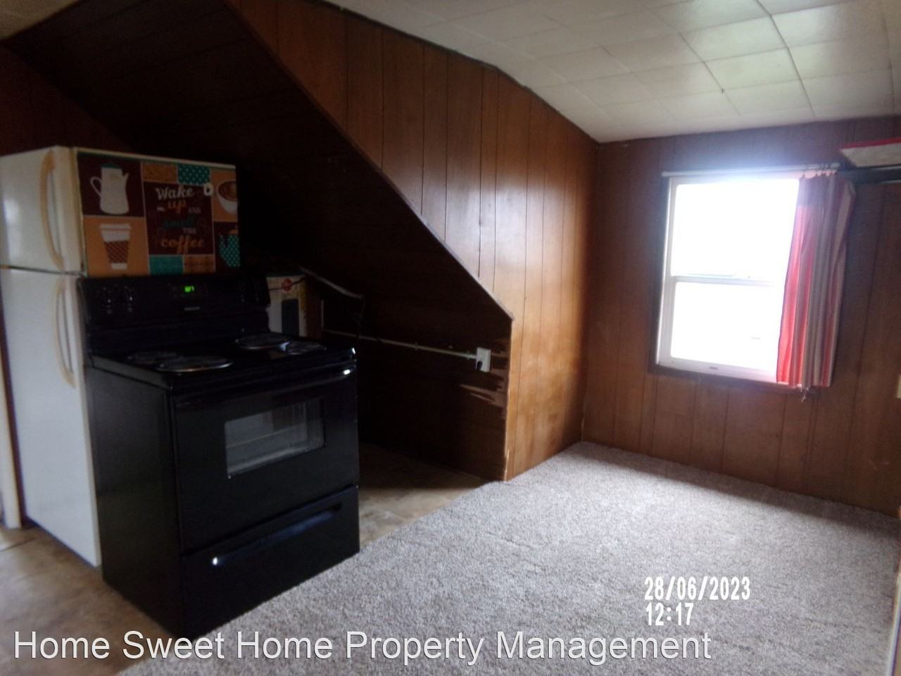 914 West First Street - Photo 3 of 9