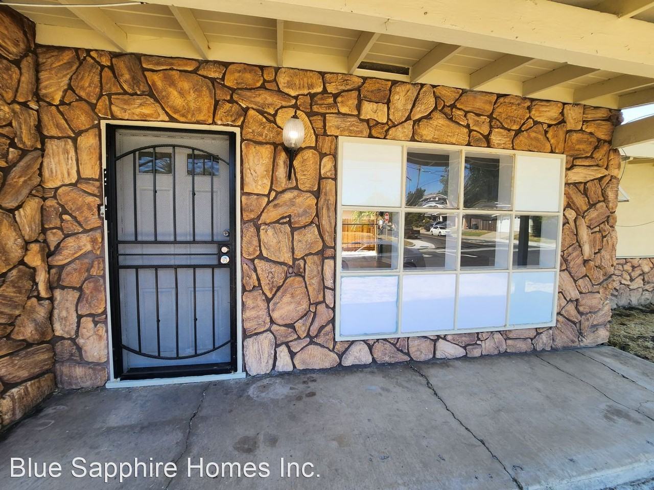 2707 Broadmoor Ave - Photo 2 of 23