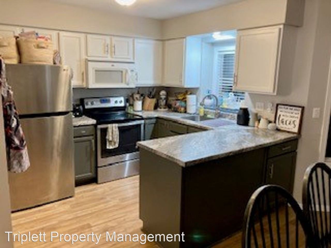 325 N Cherokee Dr - Photo 2 of 15