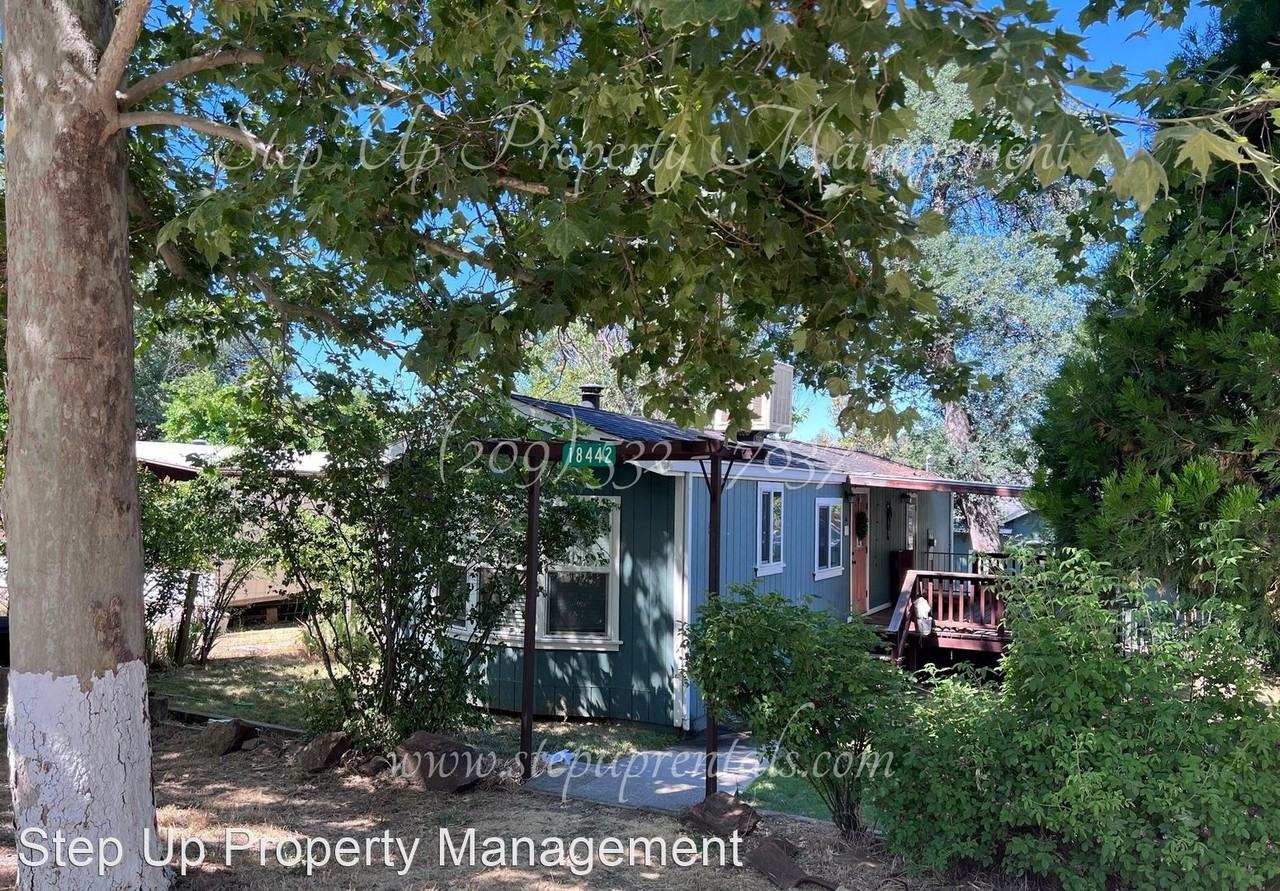 18442 Main St - Photo 2 of 14