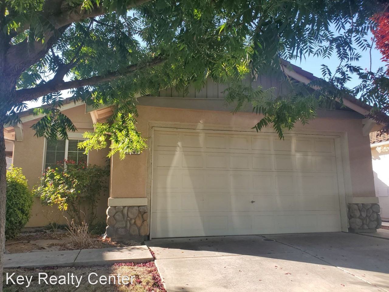 9905 Nestling Cir - Photo 2 of 16