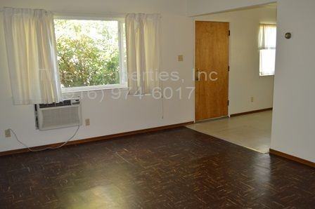 5516 Palmdale Way - Photo 3 of 14