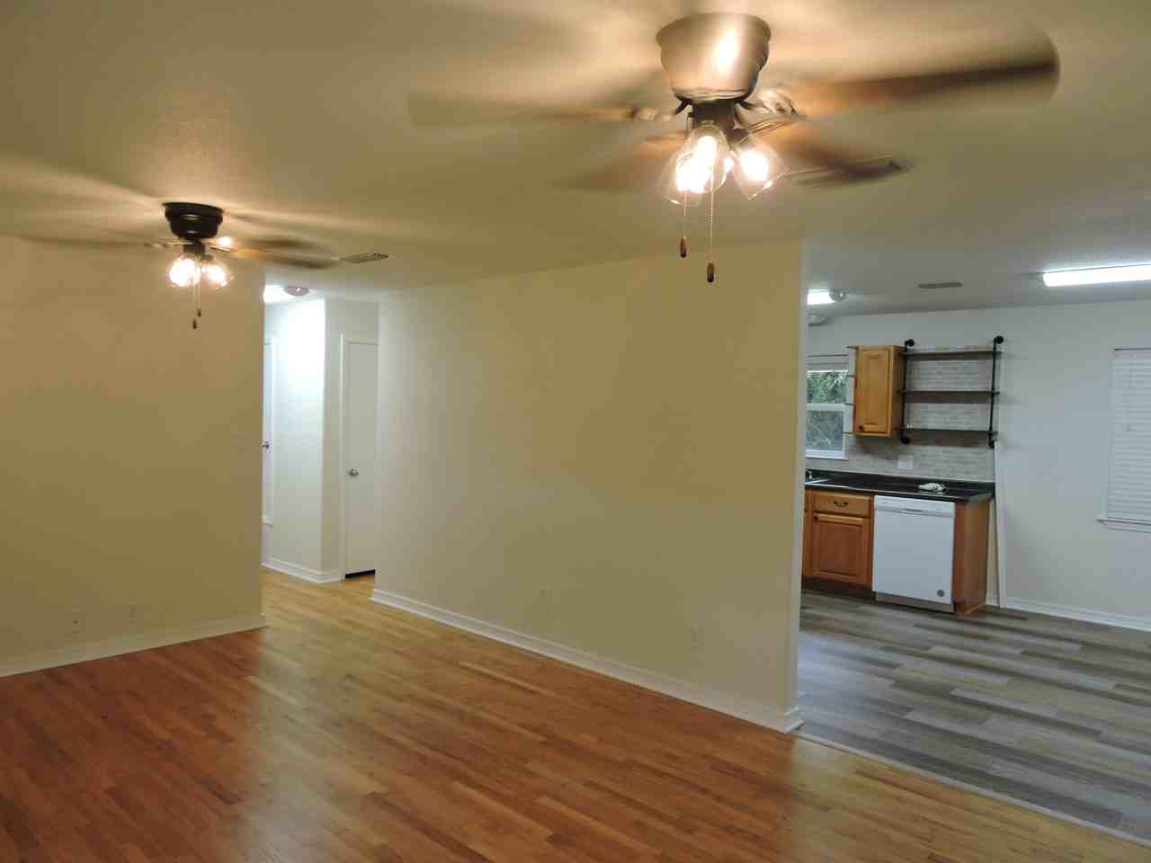 3134 Auburn Rd - Photo 2 of 22