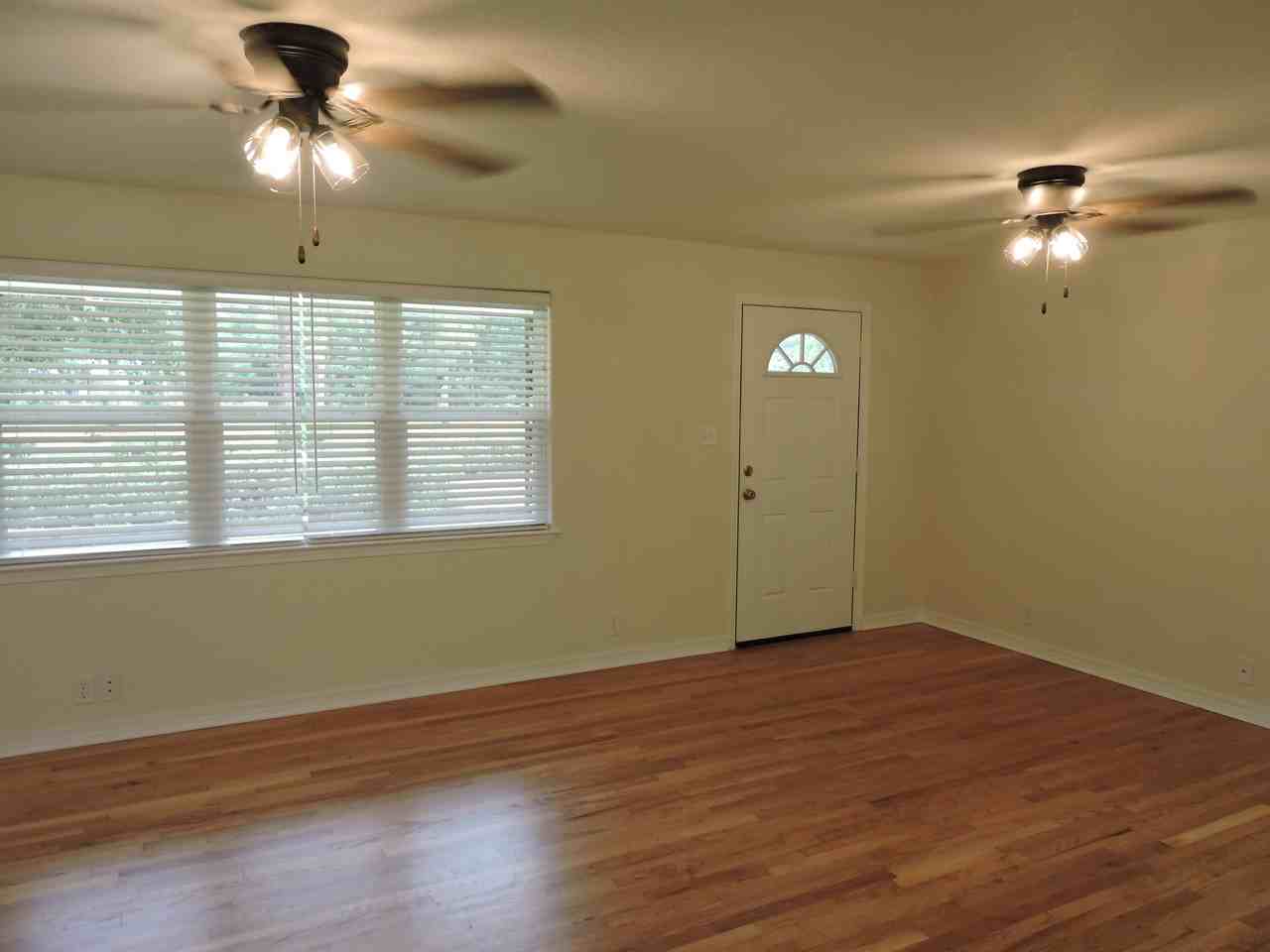 3134 Auburn Rd - Photo 3 of 22