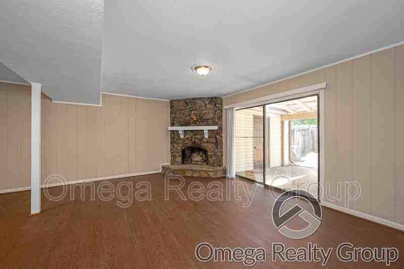 724 Cahaba Manor Trl - Photo 2 of 31