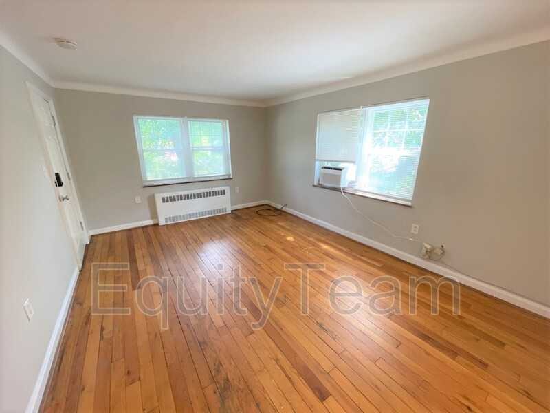 2769 Losantiville Ave #4 - Photo 2 of 6