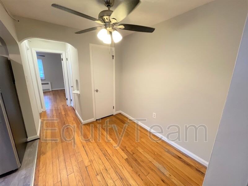 2769 Losantiville Ave #4 - Photo 3 of 6