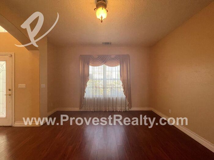 13680 Sea Gull Dr - Photo 3 of 29