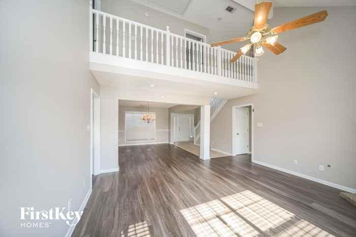 3179 Yukon Dr - Photo 3 of 15