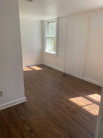 49 Warren St #3 - Photo 3 of 8