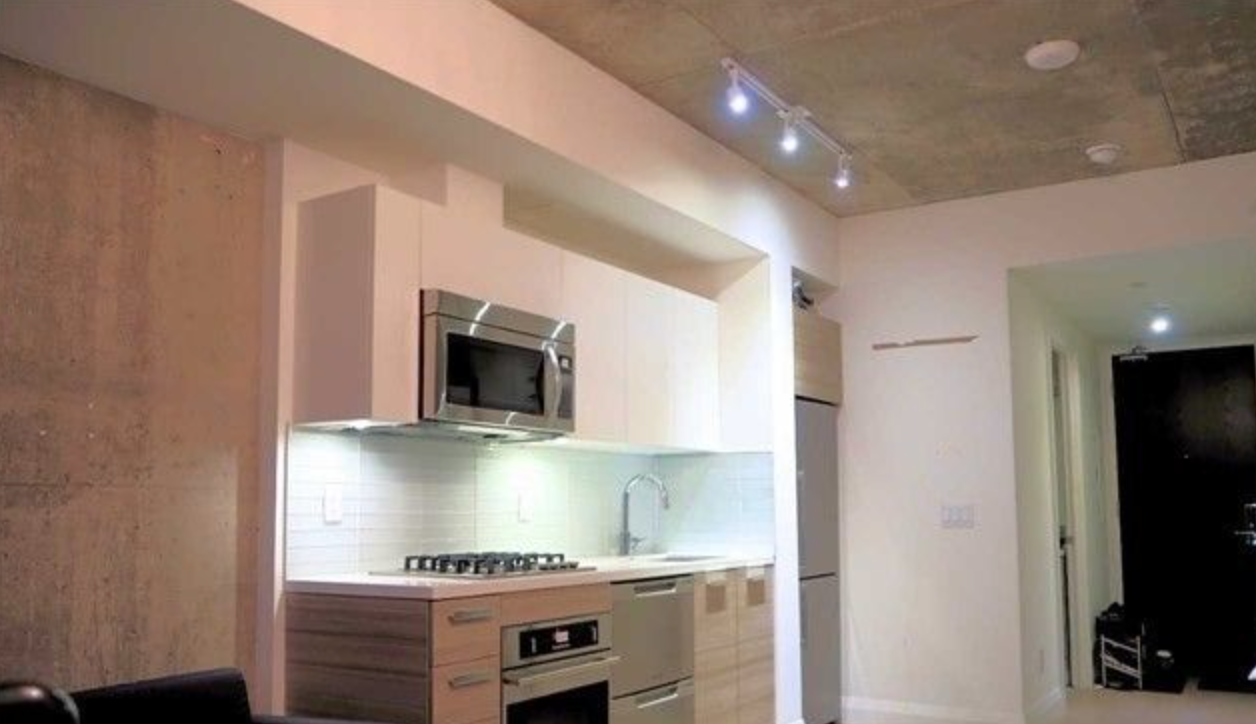 224 King Street West #1506