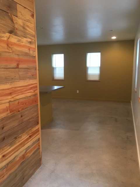 817 Turner St #NA - Photo 3 of 9