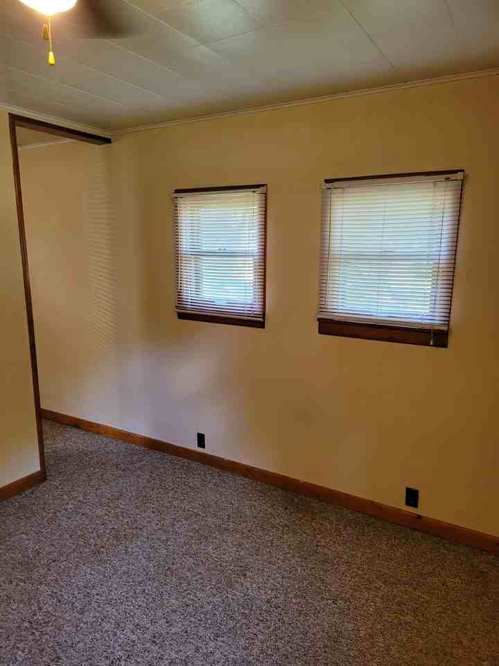 906 Race St #NA - Photo 3 of 9