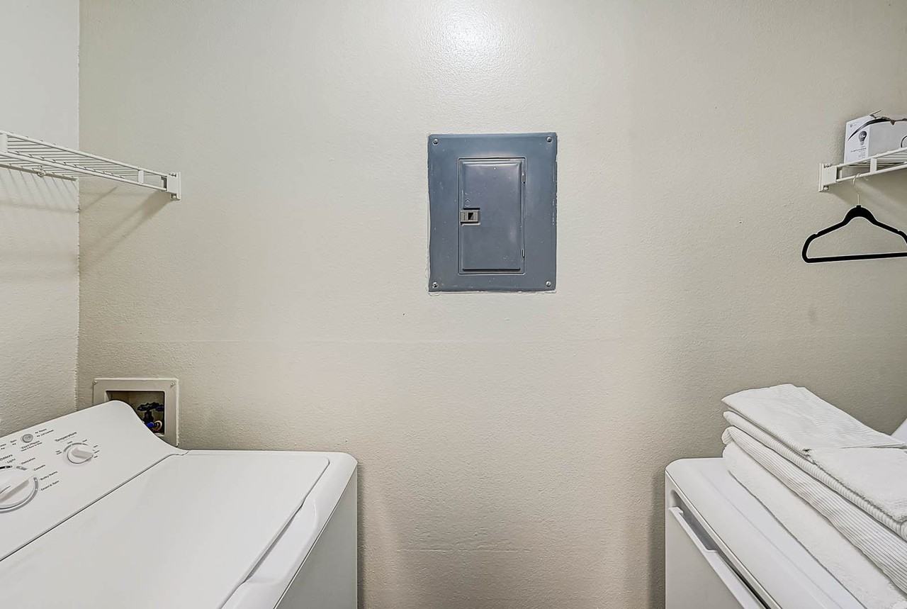 St. Johns Forest Apartments - Photo 3 of 21