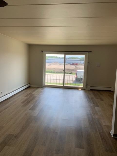 17334 Ridgeland Ave #1N - Photo 3 of 9