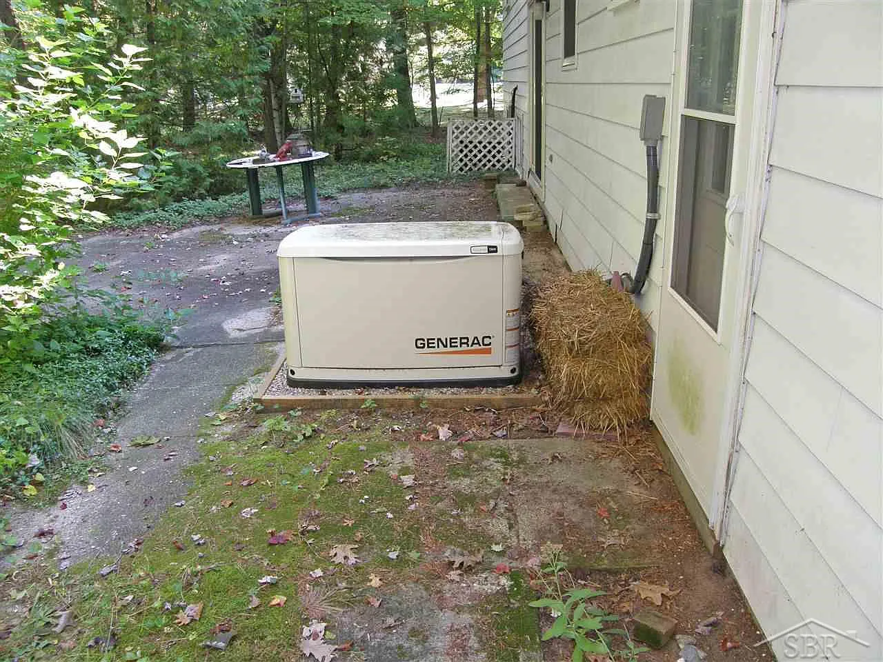 4680 S Graham Rd - Photo 3 of 8