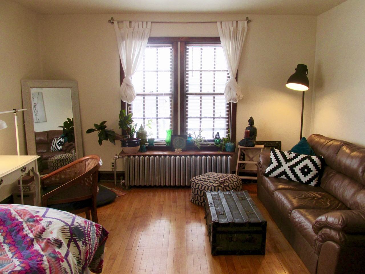 106 S Hancock St - Photo 2 of 2