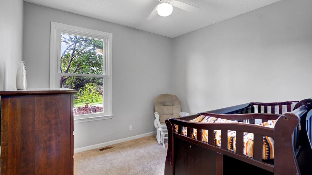 2317 Beechwood Dr - Photo 6 of 14