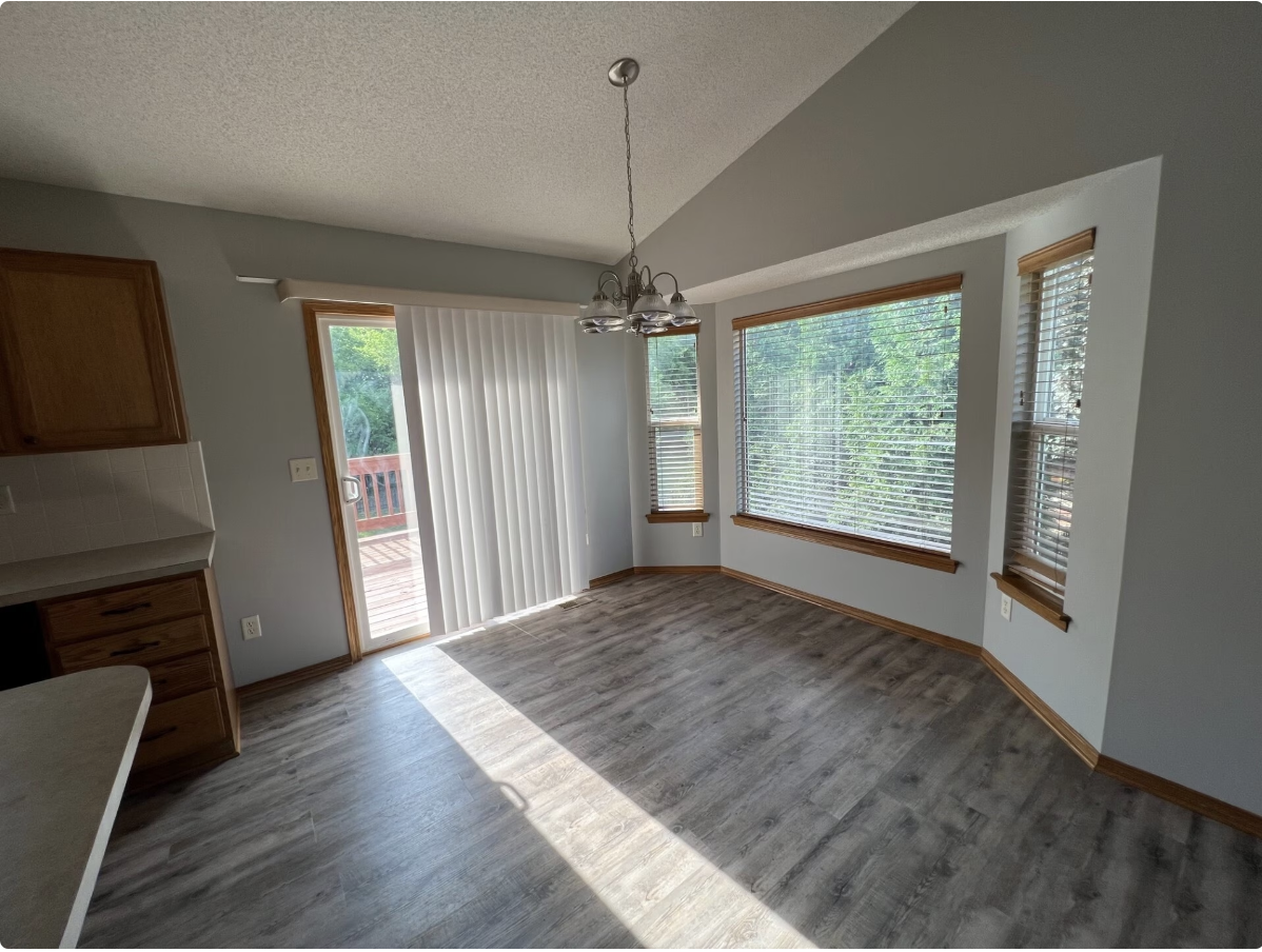 2516 N Fieldstone St #NA - Photo 3 of 13