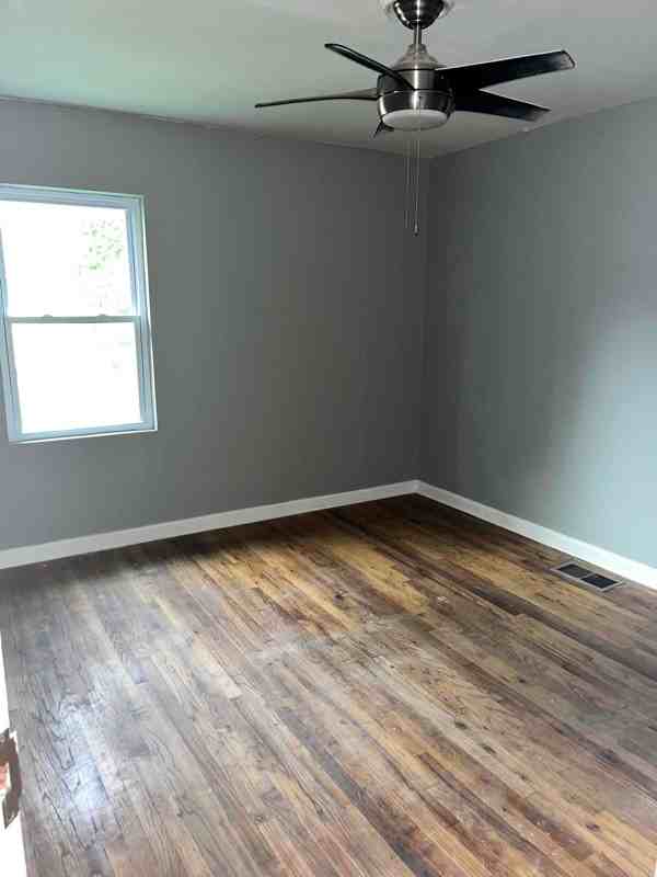 339 Autumn Ln Sw - Photo 3 of 15