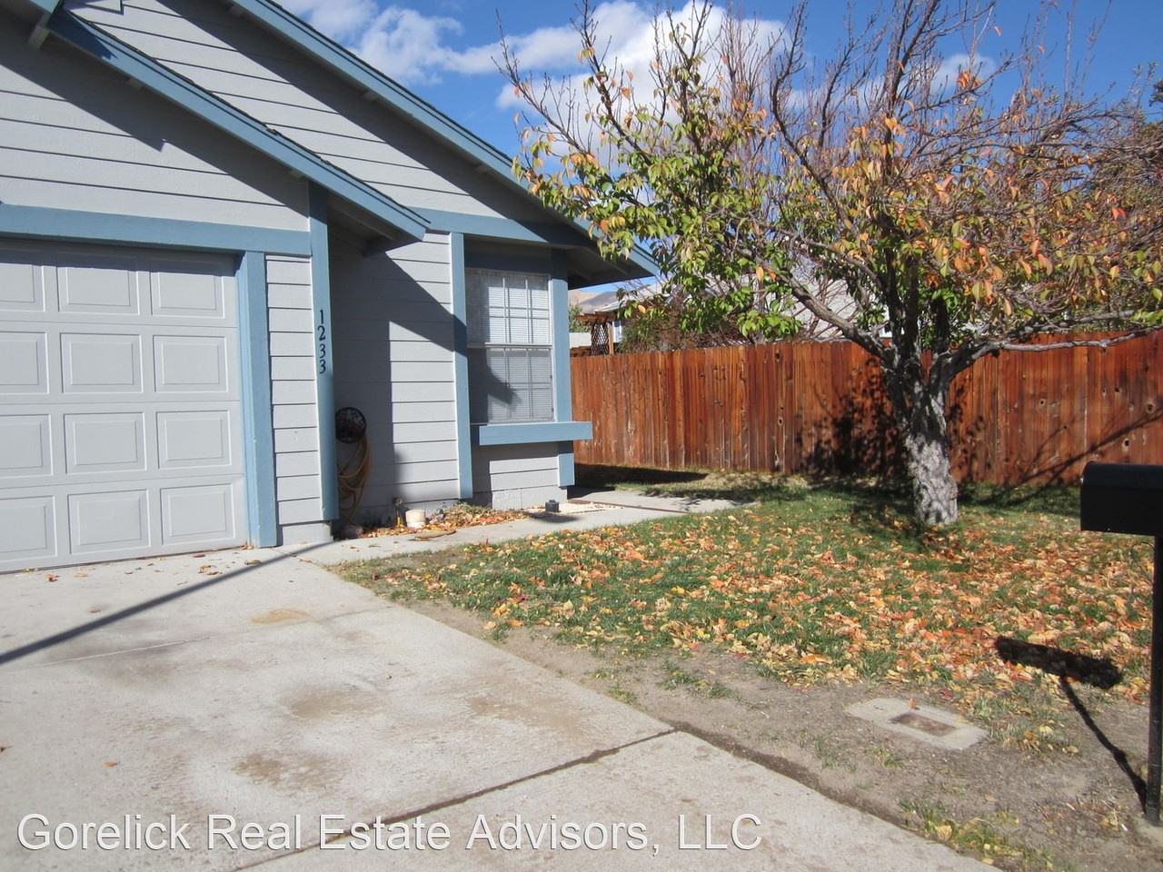 1233 Blue Lakes Rd - Photo 2 of 15