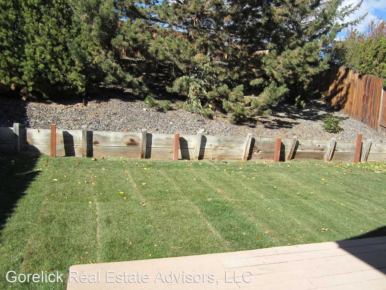 1233 Blue Lakes Rd - Photo 3 of 15