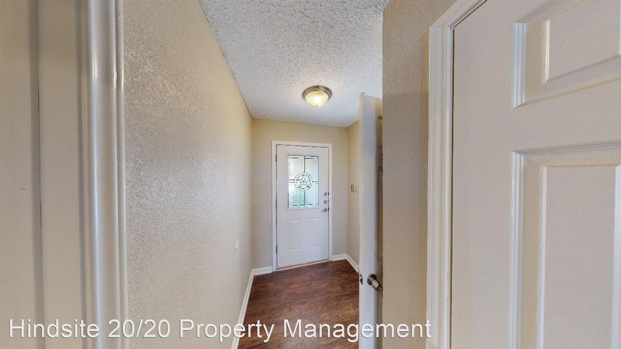 2315 Oxford Blvd - Photo 3 of 30