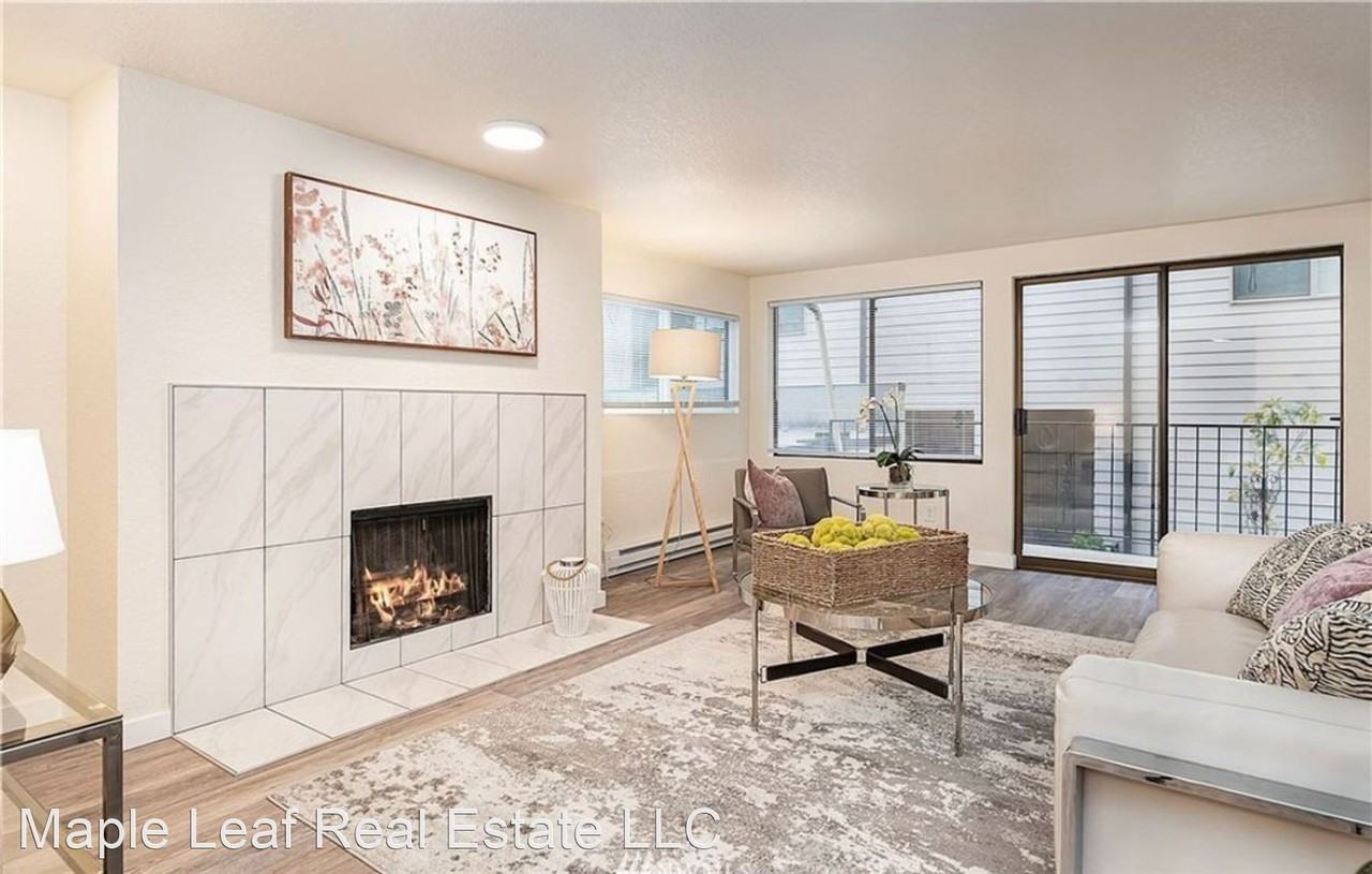 1001 W Howe St #A2 - Photo 3 of 24